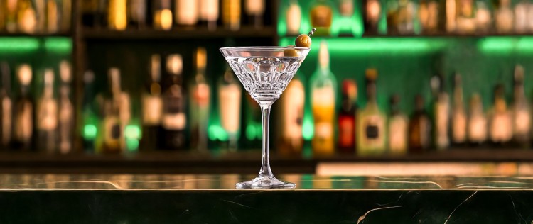 A Day for the Iconic Martini: History, Taste, And Presentation